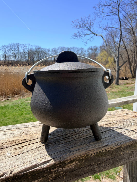 6” Cast Iron Ritual Cauldron | Spellwork, Burning & Sacred Space